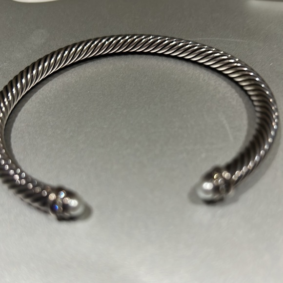 David Yuan Pearl pave’ diamonds cuff - Picture 3 of 5